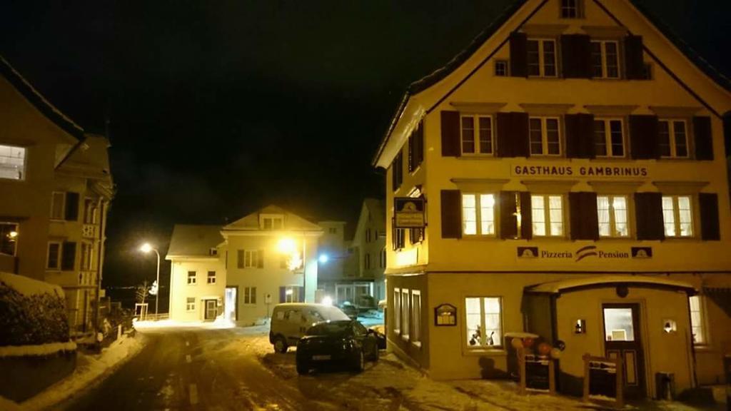 Pizzeria-Pension Gambrinus Walzenhausen Bagian luar foto